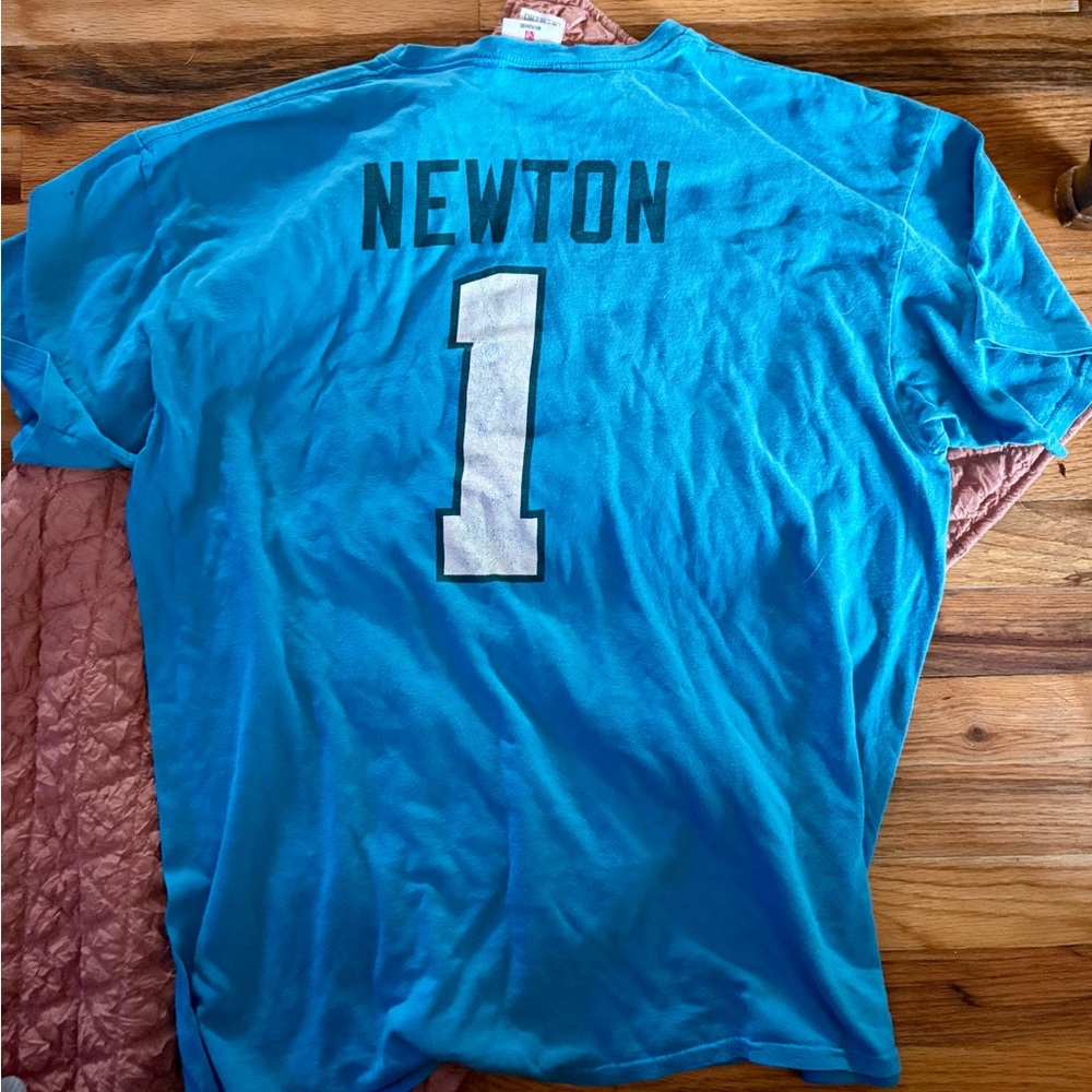 NFL Carolina panthers Cam Newton fan #1 preshrunk excellent condition tee shirt